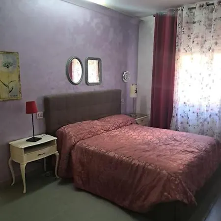 Luciane Apartamento *
